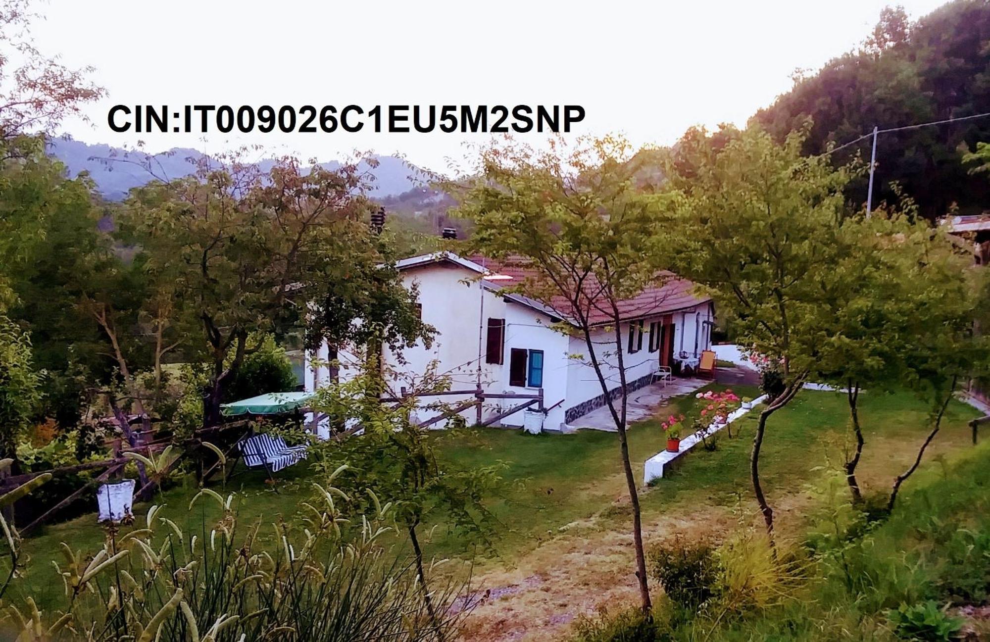 B&B La Casa Del Daino Millesimo Exterior photo